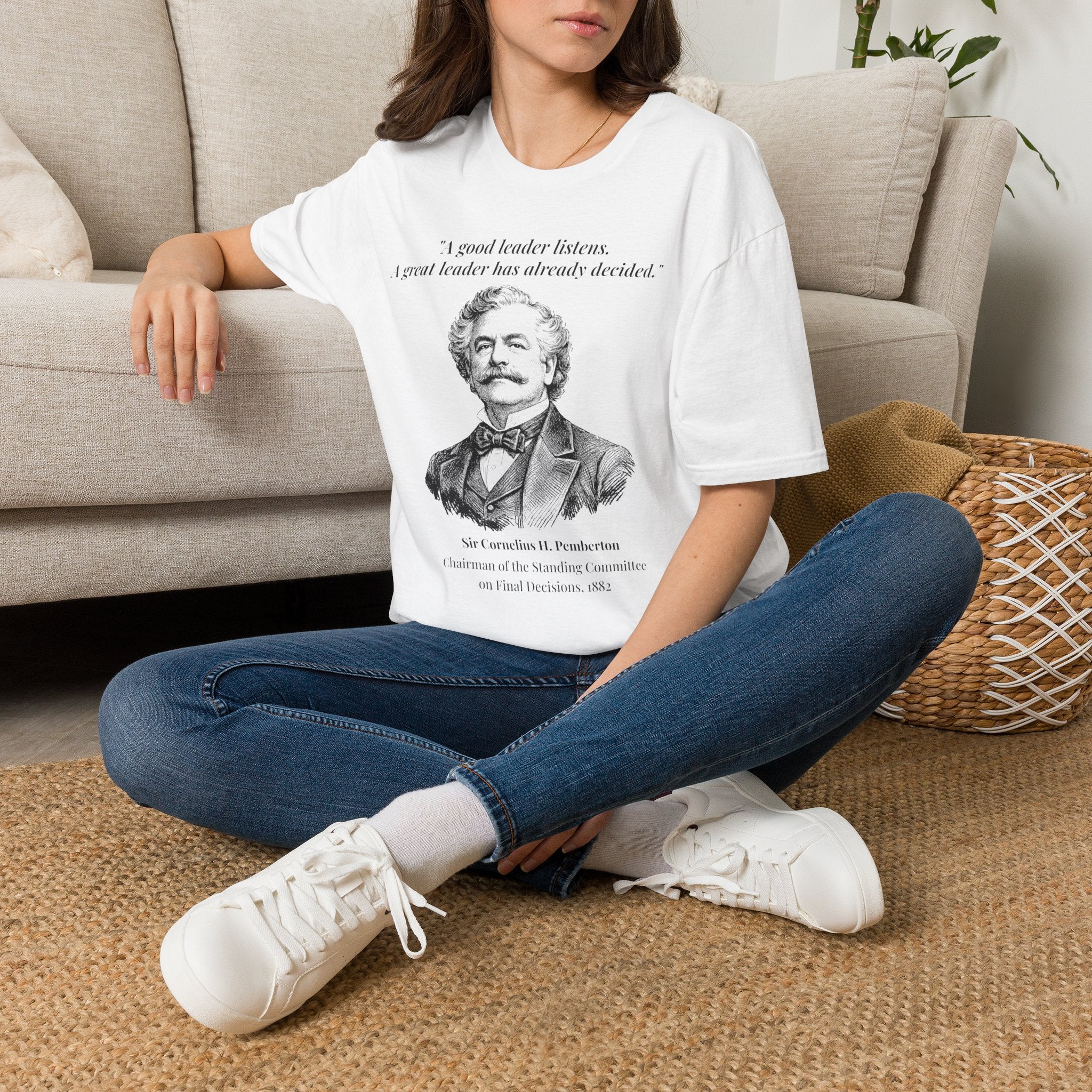 [76] A Great Leader T-Shirt